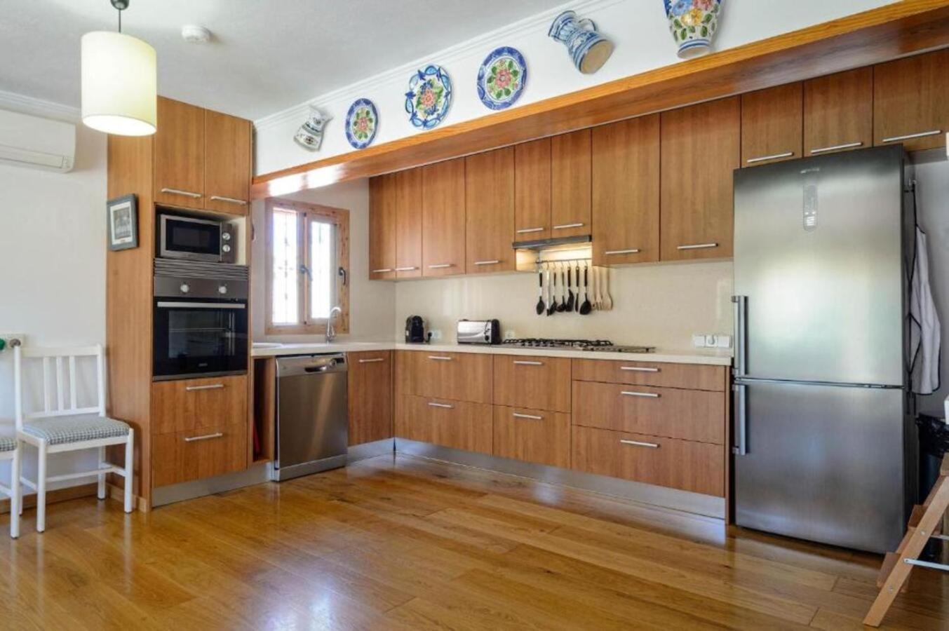 New! Safres Raco Villa