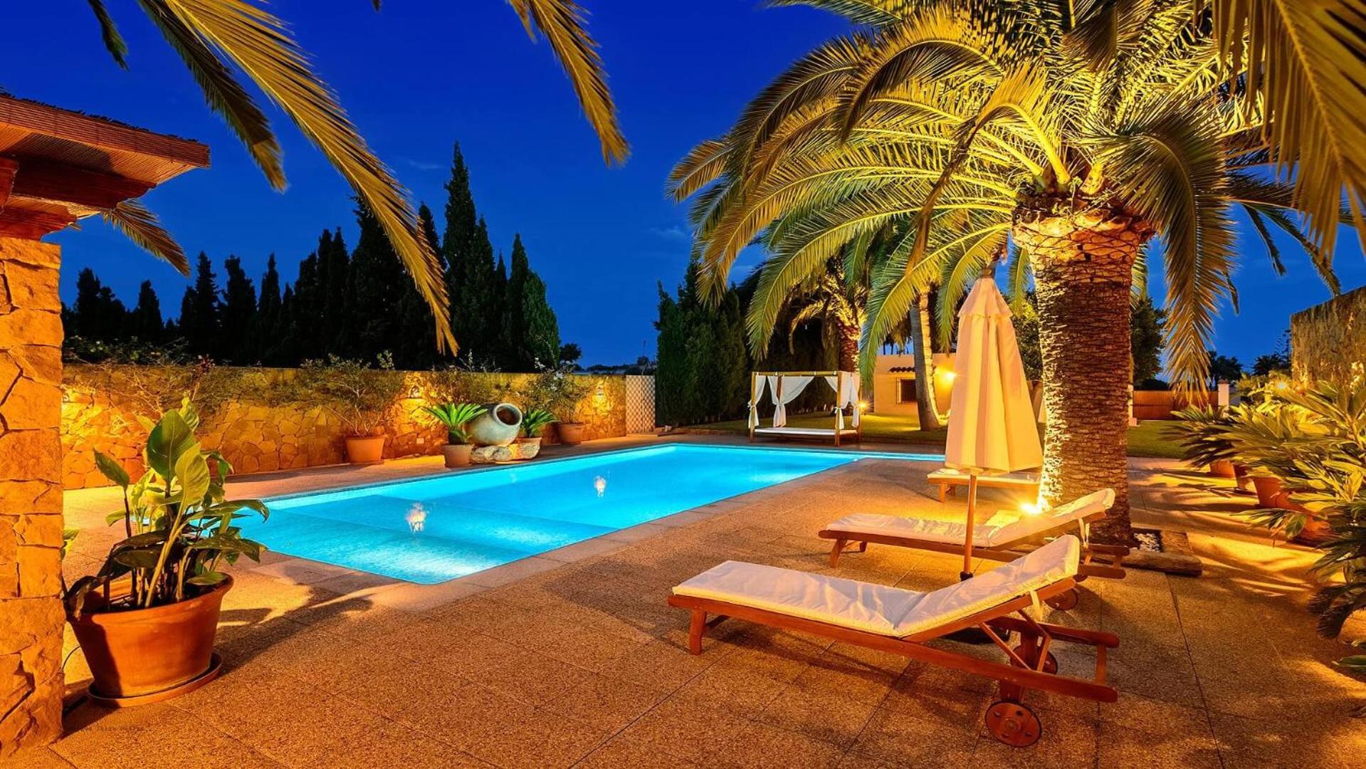 New! Safres Raco Villa *