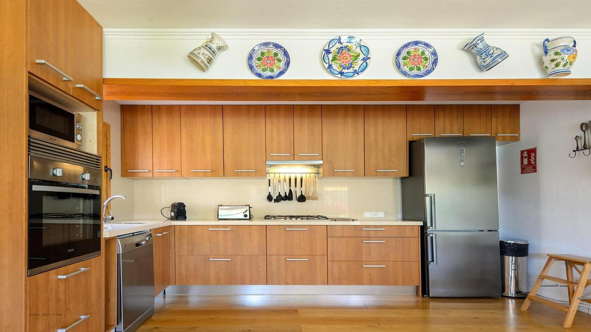 New! Safres Raco Villa